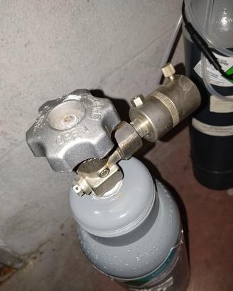bombola co2 ricaricabile per acquario 