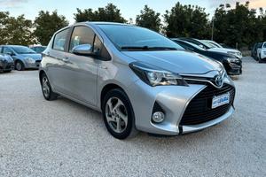 TOYOTA YARIS 1.5 HYBRID - 2016