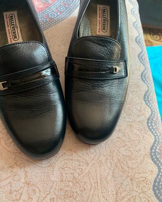 Scarpe nere