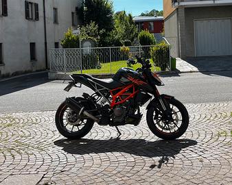 KTM DUKE 125