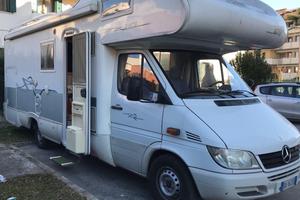 camper rimor 727