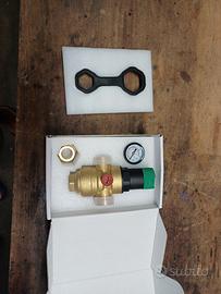 REGOLATORE PRESSIONE