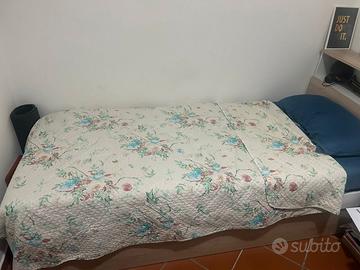 letto a cassonetto con rete e materesso