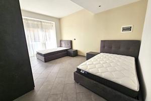 Stanza Singola ampia ed elegante