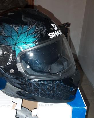 Casco Shark