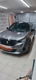 peugeot 2008 come nuova