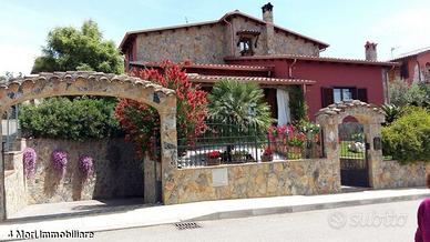 Villa Via Abbruzzo mq. 198