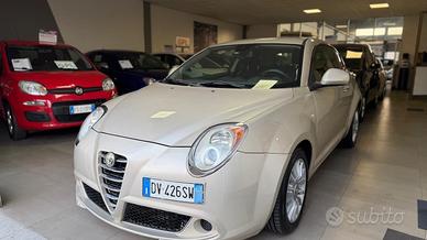 Alfa Romeo MiTo 1.6 JTDm 16V Distinctive Sport Pac
