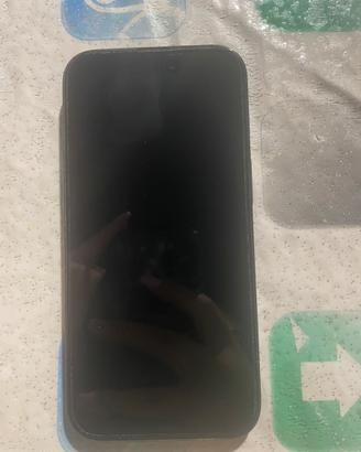 Iphone 15 nero.