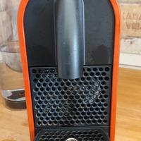 macchina caffè Nespresso De Longhi inissia pulse 