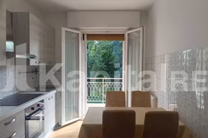 Appartamento di 75 m² con 3 locali e box auto a Ca