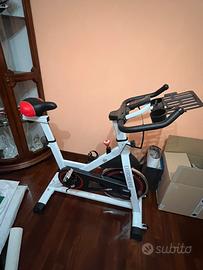 Cyclette da spinning HOMCOM (Volano 8kg)