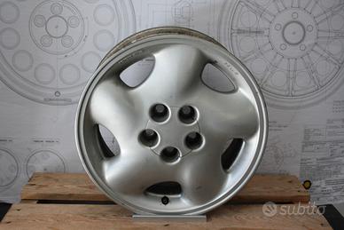 TOYOTA CELICA CERCHI ORIGINALI 6,5x15 ET39