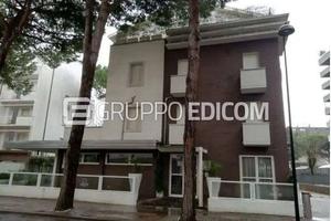 Immobile in asta di 1924 m² con più di 5 locali a 