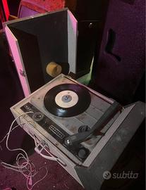 Lotto Vintage Giradischi, Cineprese e Fotocamere