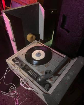 Lotto Vintage Giradischi, Cineprese e Fotocamere