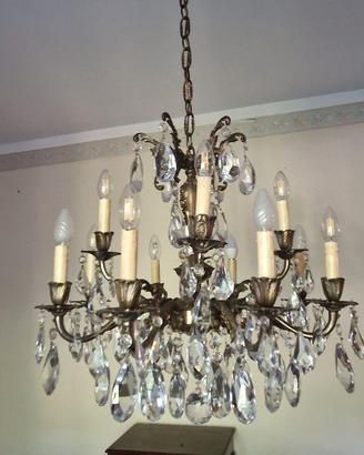 Lampadario vintage a bracci e pendenti di cristall