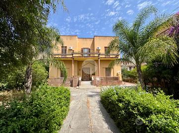 PORZIONE DI BIFAMILIARE A PALERMO