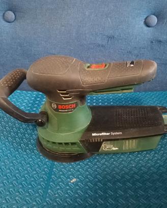 Levigatrice orbitale Bosch a batteria