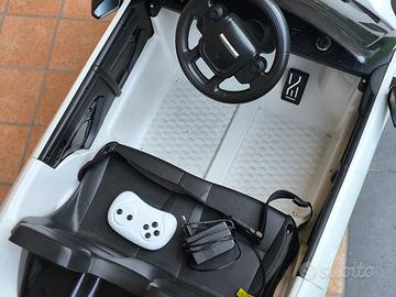 Auto Elettrica giocattolo