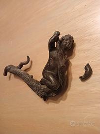 Antica maniglia in bronzo, 1,4 kg, epoca 1700