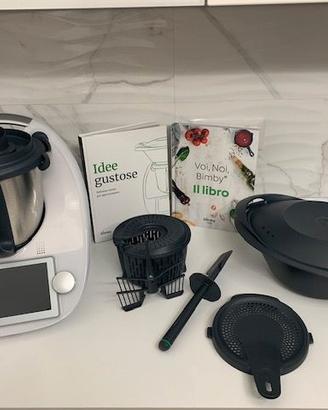Bimby TM6 Vorwerk bianco + 3 mesi gratis cookidoo