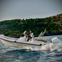 NJ  Prince 24 Exclusive Verado V8 300 AMS Carrello