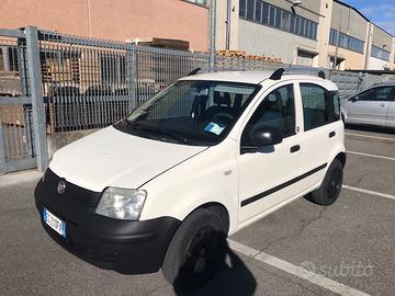 FIAT PANDA 2011 METANO PERFETTA PER NEOPATENTATI 