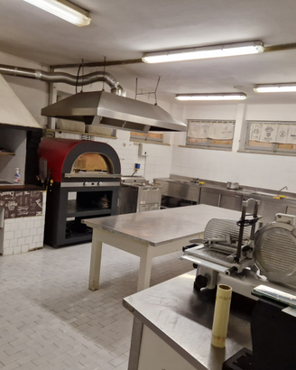 Locali uso laboratorio alimentare
