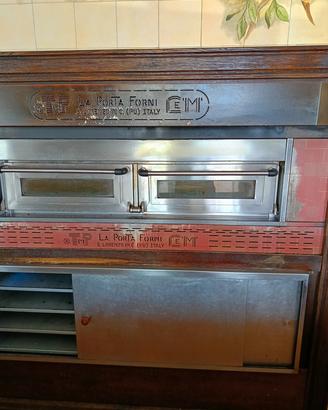 Cucina completa più forno più banchi