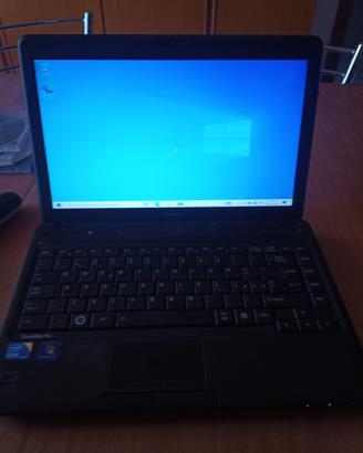 Toshiba satellite L630-12F con alimentatore 