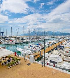 Posto barca Salerno 12 metri