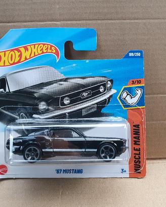 Ford mustang '67 hot hot wheels