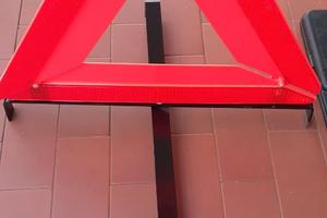 Triangolo segnalazione