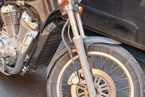 Suzuki VS 600 - 1996