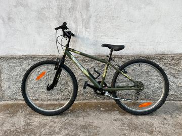 Bici Decathlon da ragazzino ruote da 24 pollici