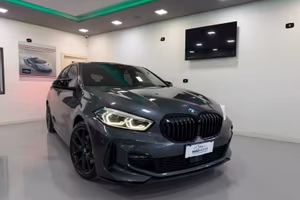 Bmw 116 116d 5p. Msport