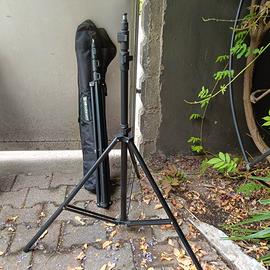 Stativi cavalletti elinchrom