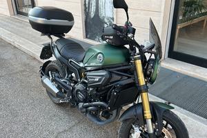 Benelli Leoncino 800cc