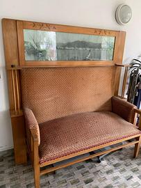 Divano stile liberty