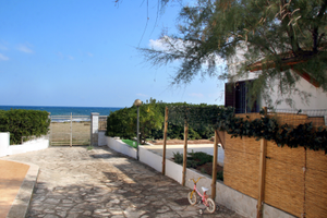 Bilocale a pochi metri dal mare