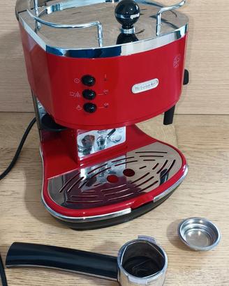 Macchina del caffè espresso DeLonghi ECO311.R