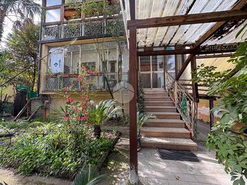 VILLA SINGOLA A LONATO DEL GARDA