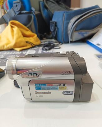 Cinepresa Panasonic nv gs€5