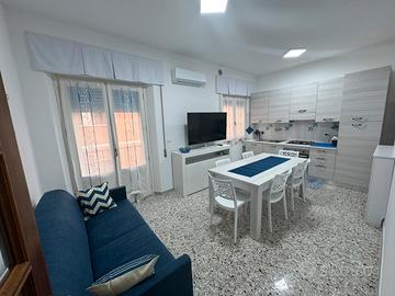 Appartamento LORY a 100 m dalla spiaggia