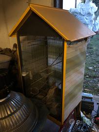 Voliera a casetta grande per uccelli