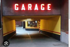 Garage box auto