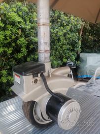 per chi e interessato ho ruotino 12v e spec