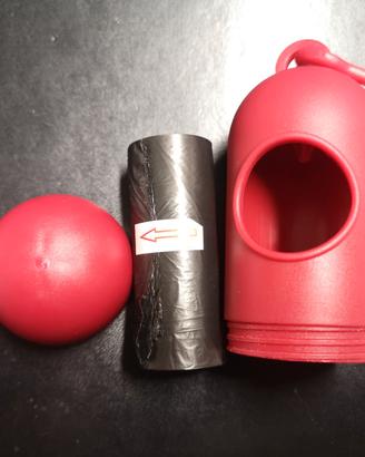 Dispenser sacchetti feci cani