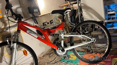 Mountain bike bi ammortizzata 24”